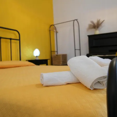 特拉布住宿加早餐旅馆