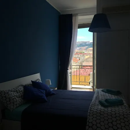 Tarumbo Panzió Nápoly