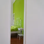 Tarumbo Nocleg ze śniadaniem Neapol